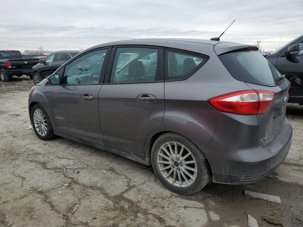 2013 Ford C-MAX - Image 2
