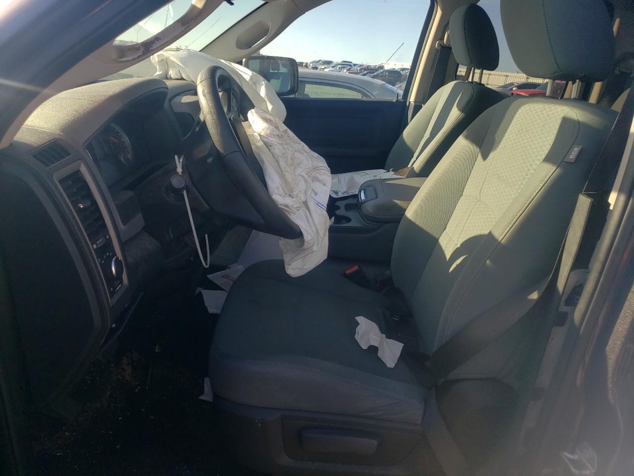 2017 RAM 1500 - Image 7
