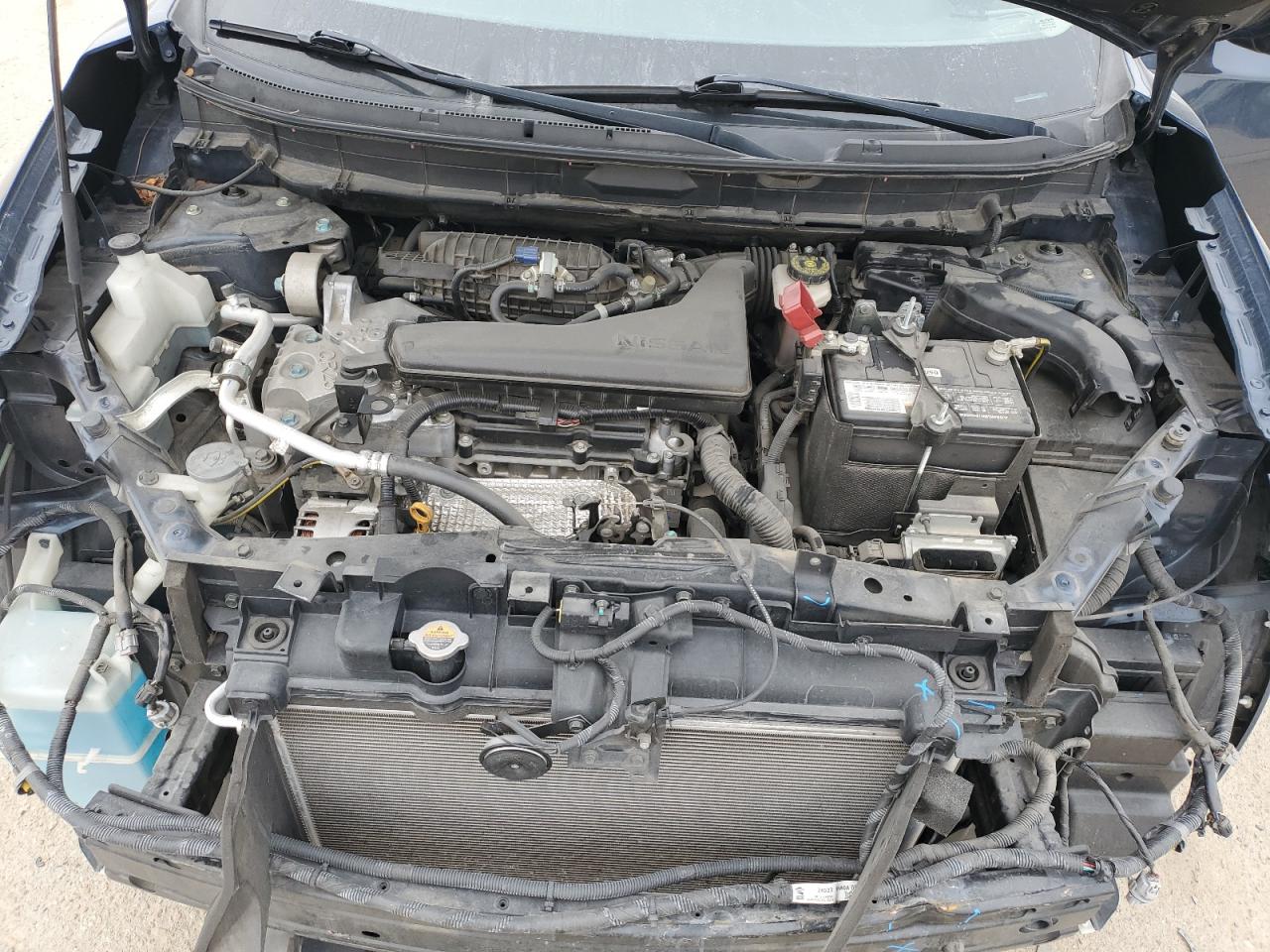 2016 Nissan Rogue - Image 12