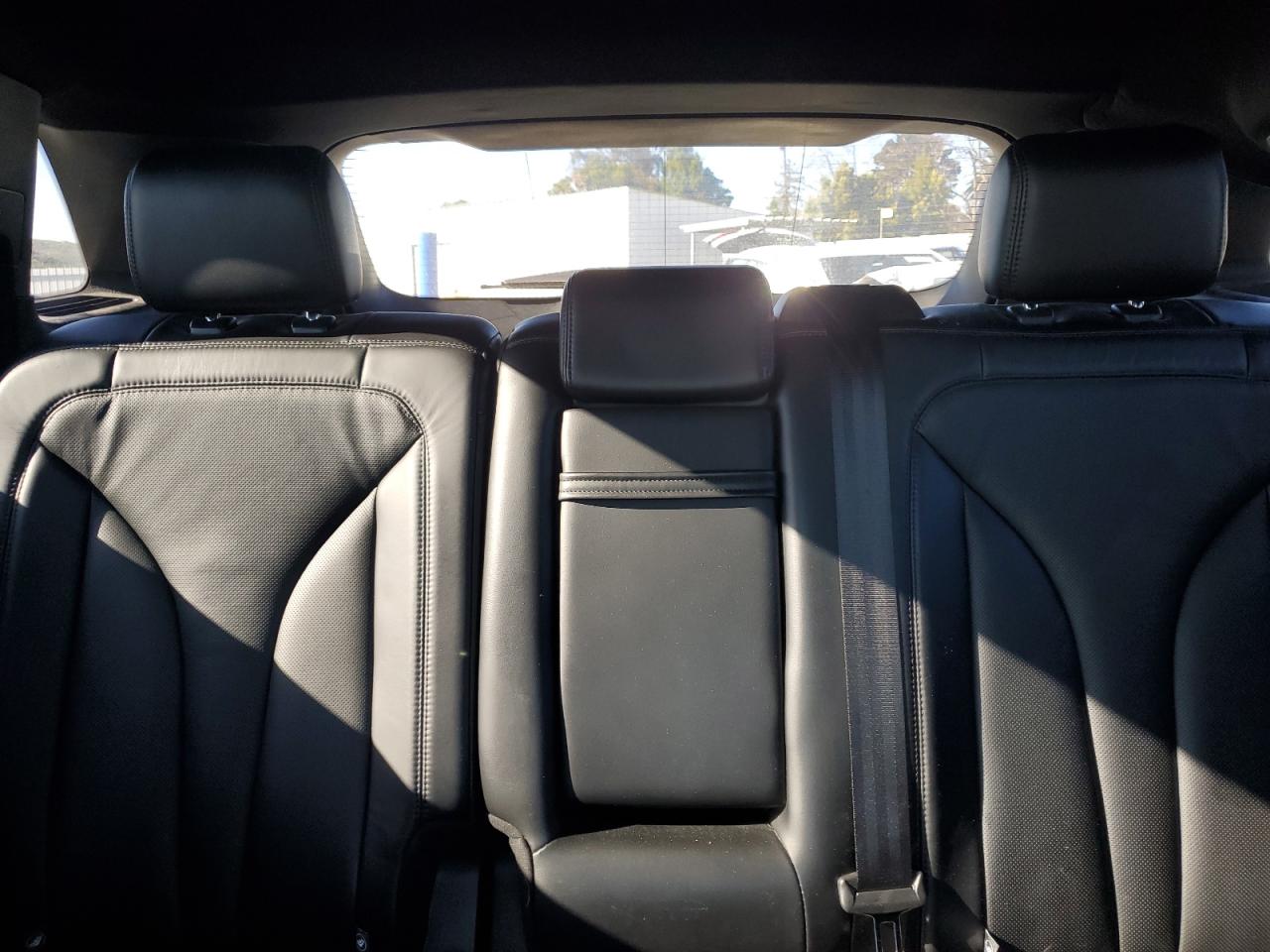 2016 Lincoln MKX - Image 10