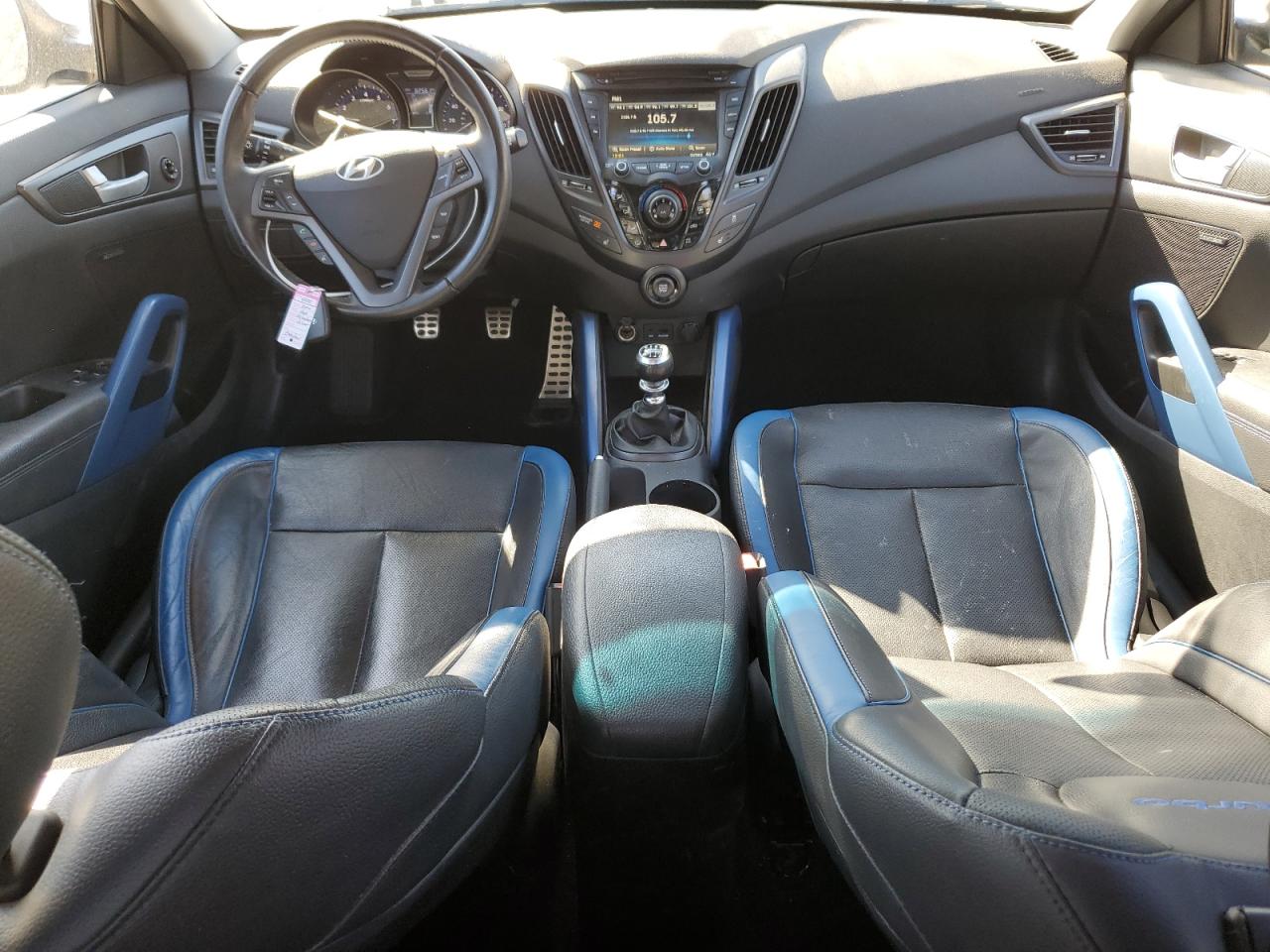 2014 Hyundai Veloster - Image 8