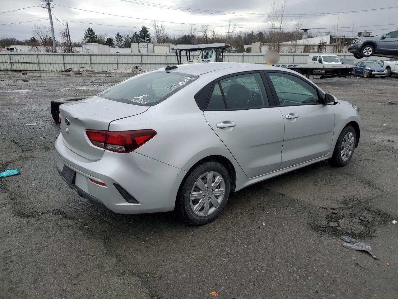 2021 Kia Rio - Image 3