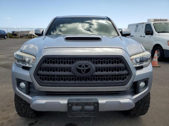  TOYOTA TACOMA 2016 Silver