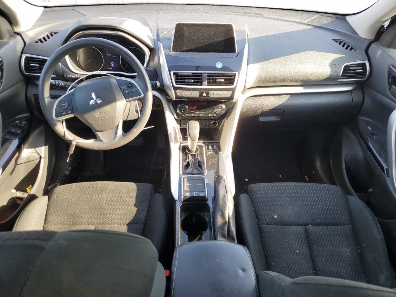 2020 Mitsubishi Eclipse - Image 8