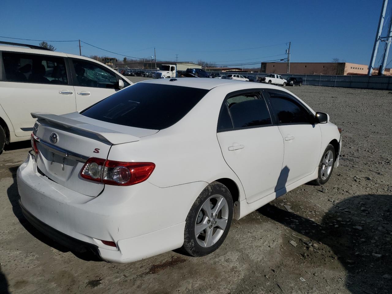 2011 Toyota Corolla - Image 3