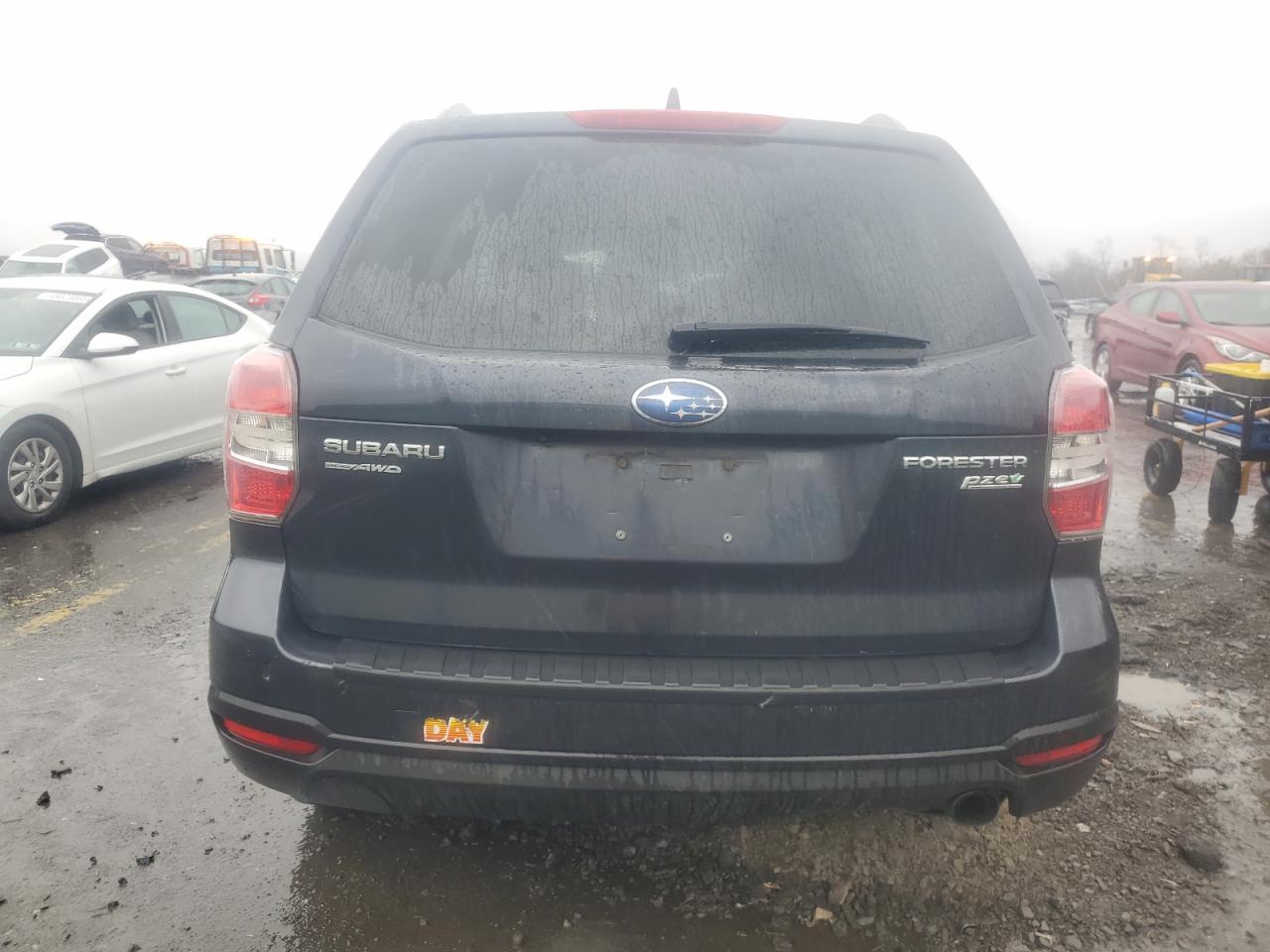 2016 Subaru Forester - Image 6