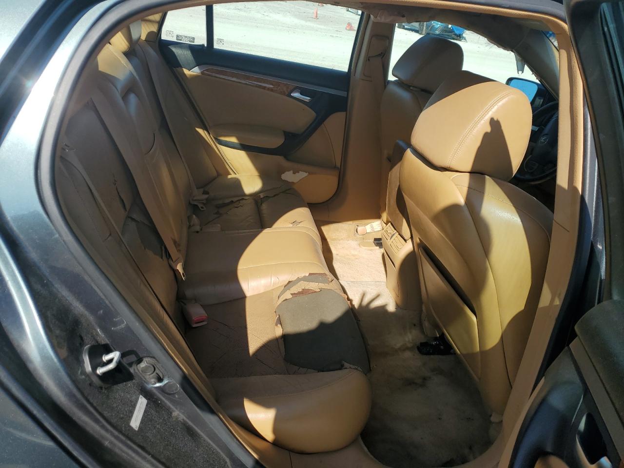 2005 Acura TL - Image 10