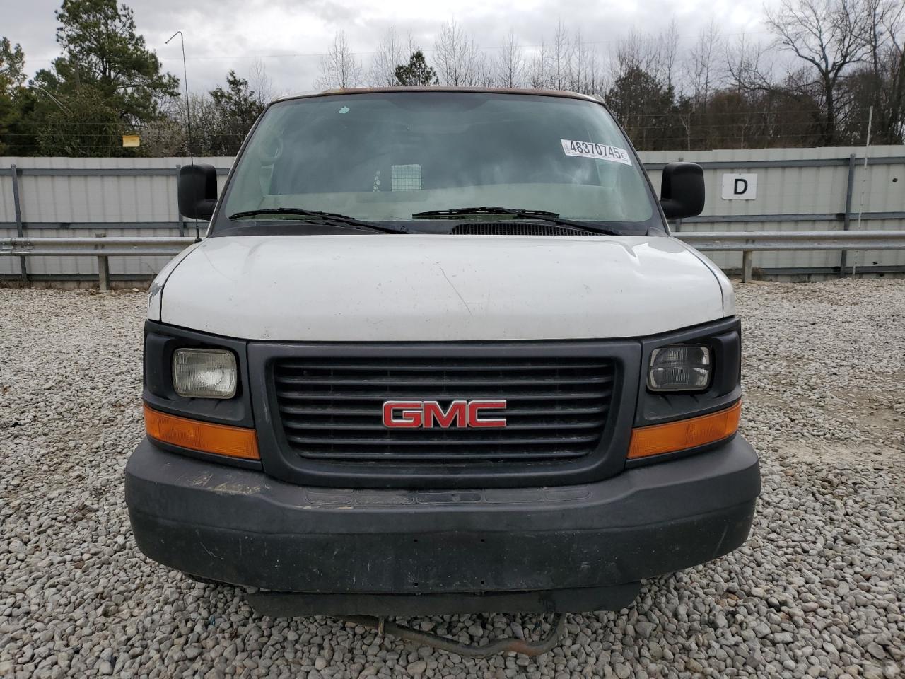 2008 GMC Savana - Image 5