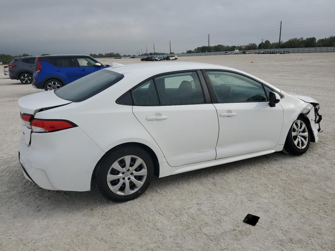 2021 Toyota Corolla - Image 3