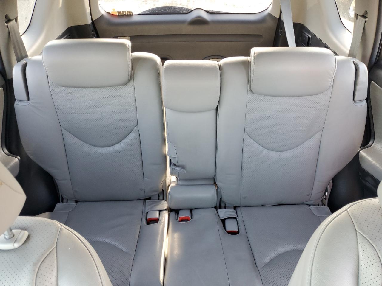 2011 Toyota RAV 4 - Image 10