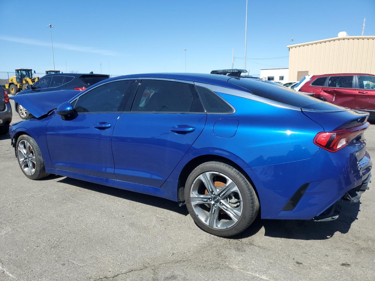 2023 Kia K5 - Image 2