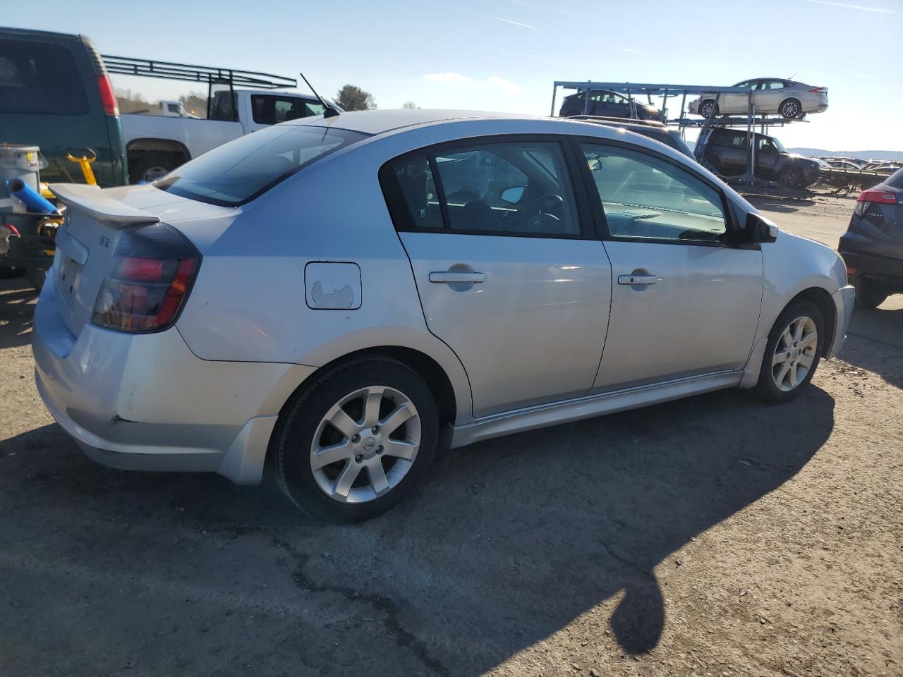 2011 Nissan Sentra - Image 3