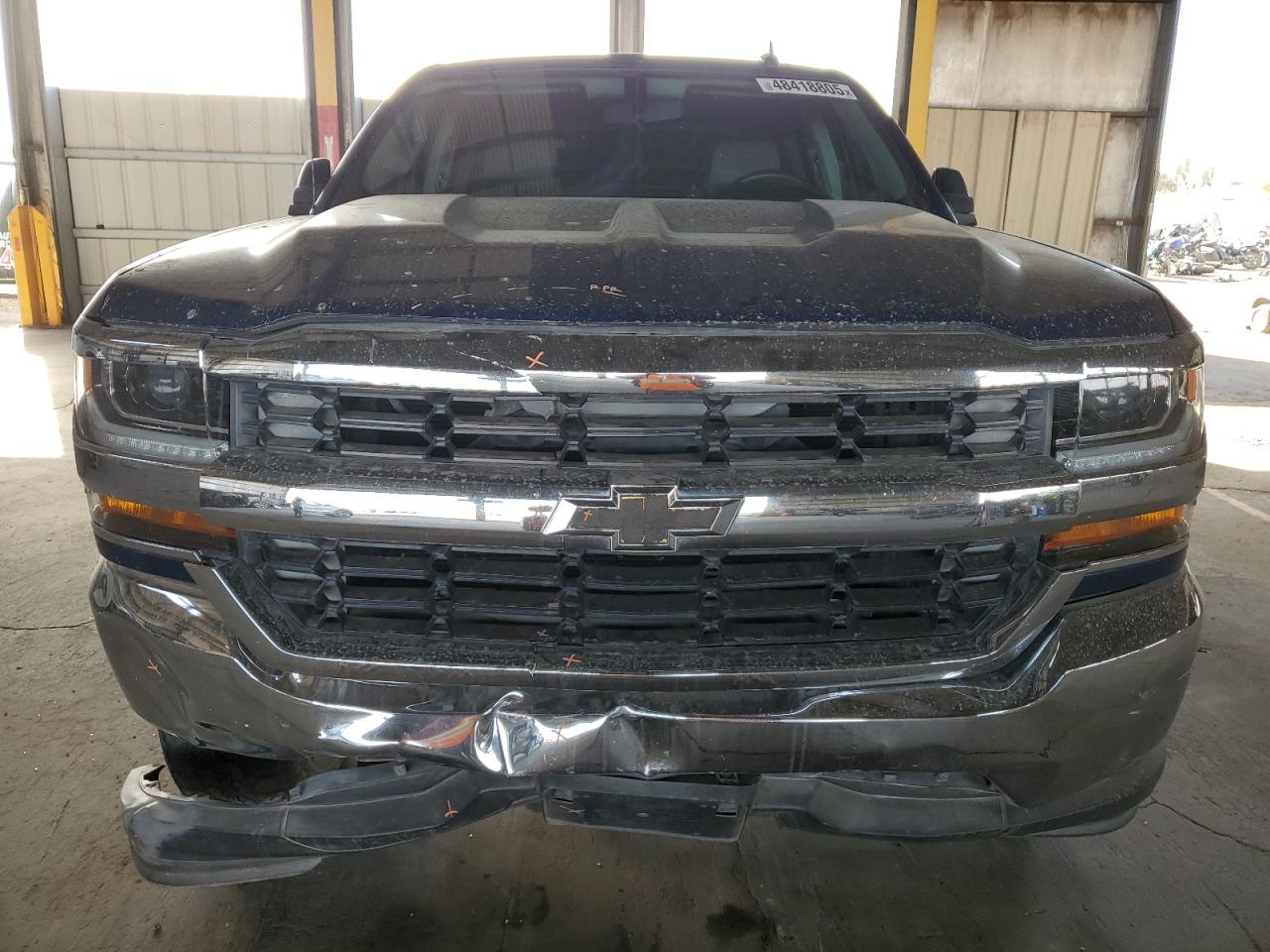 2016 Chevrolet Silverado - Image 5