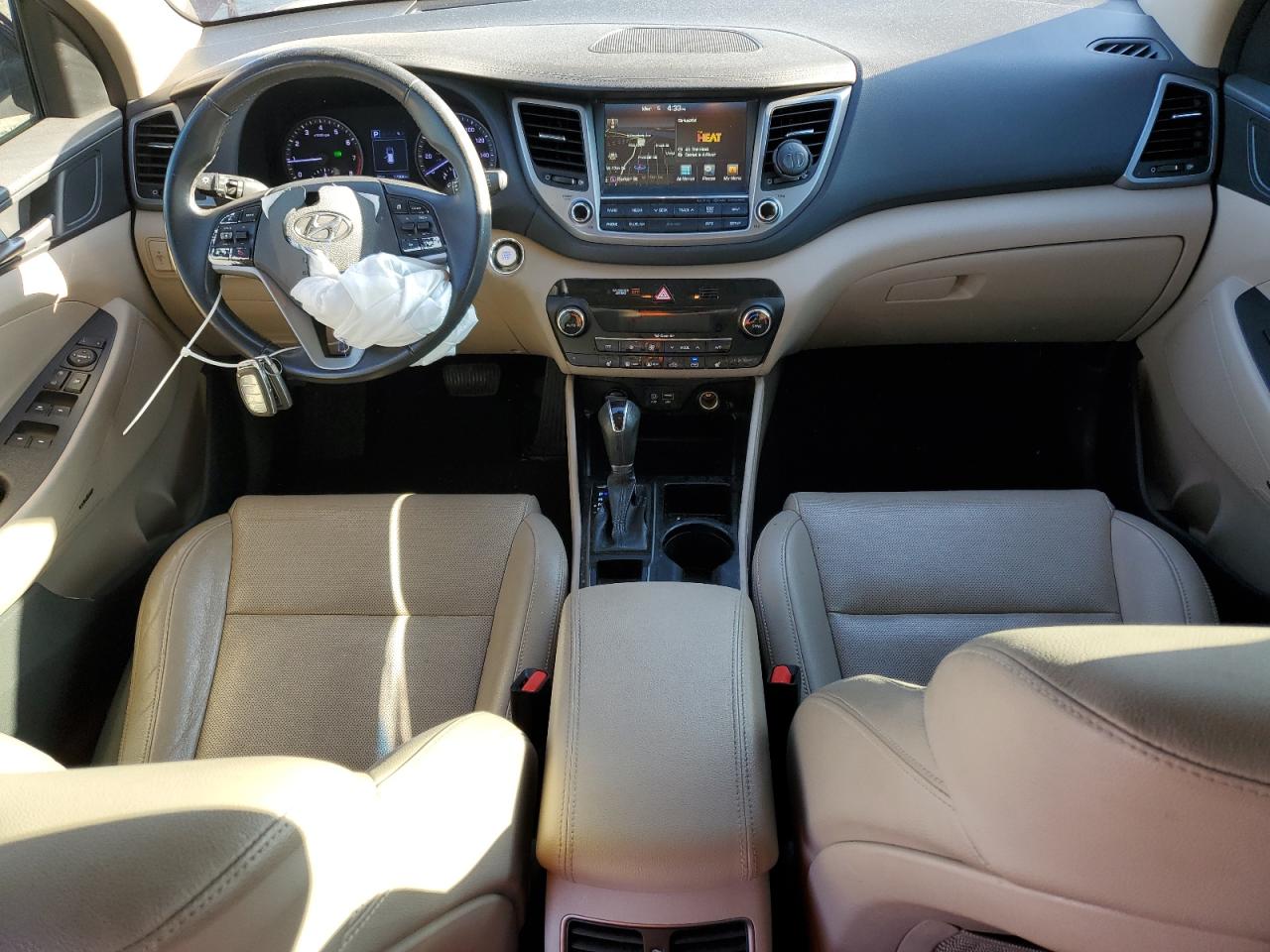 2017 Hyundai Tucson - Image 8