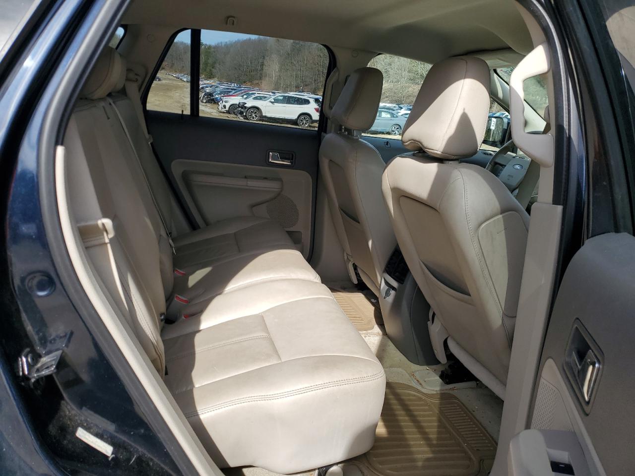2010 Ford Edge - Image 11