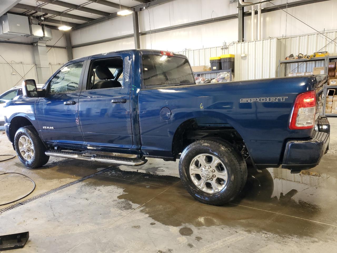 3C6UR5DJ3RG380944 RAM 2500 2024