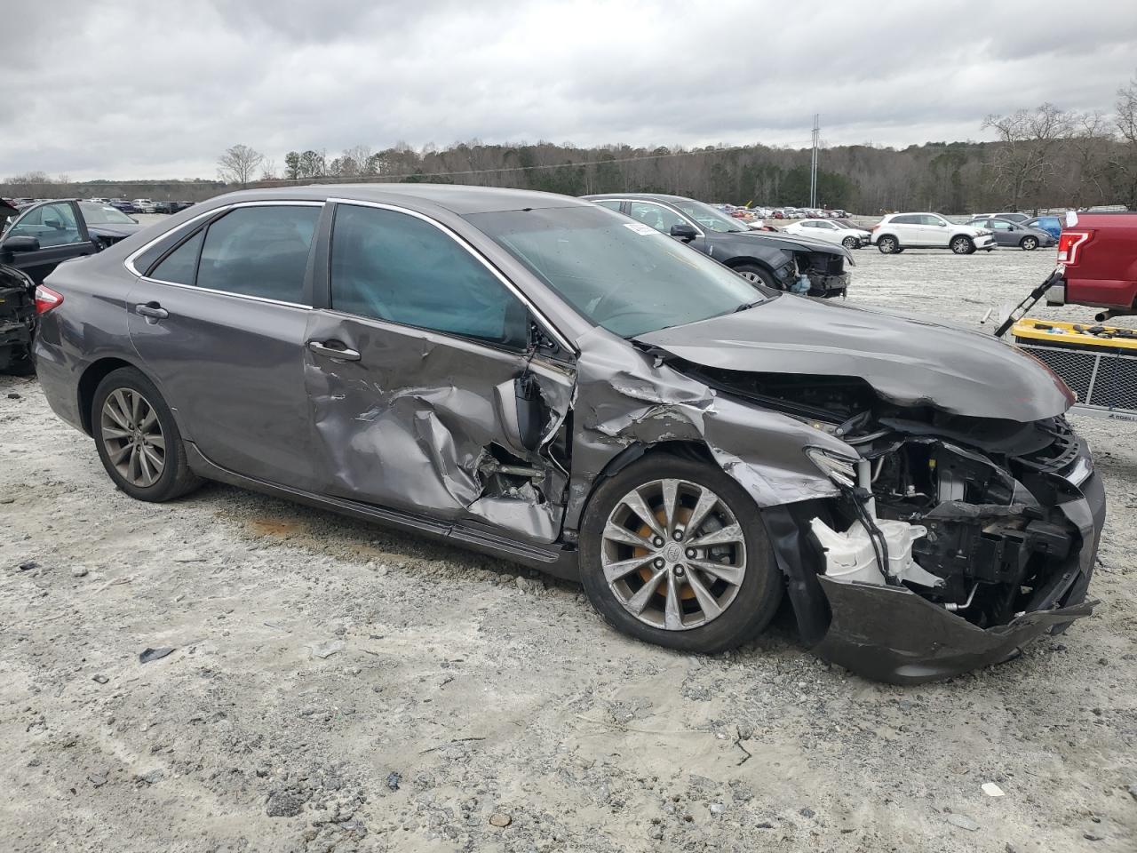 2015 Toyota Camry - Image 4