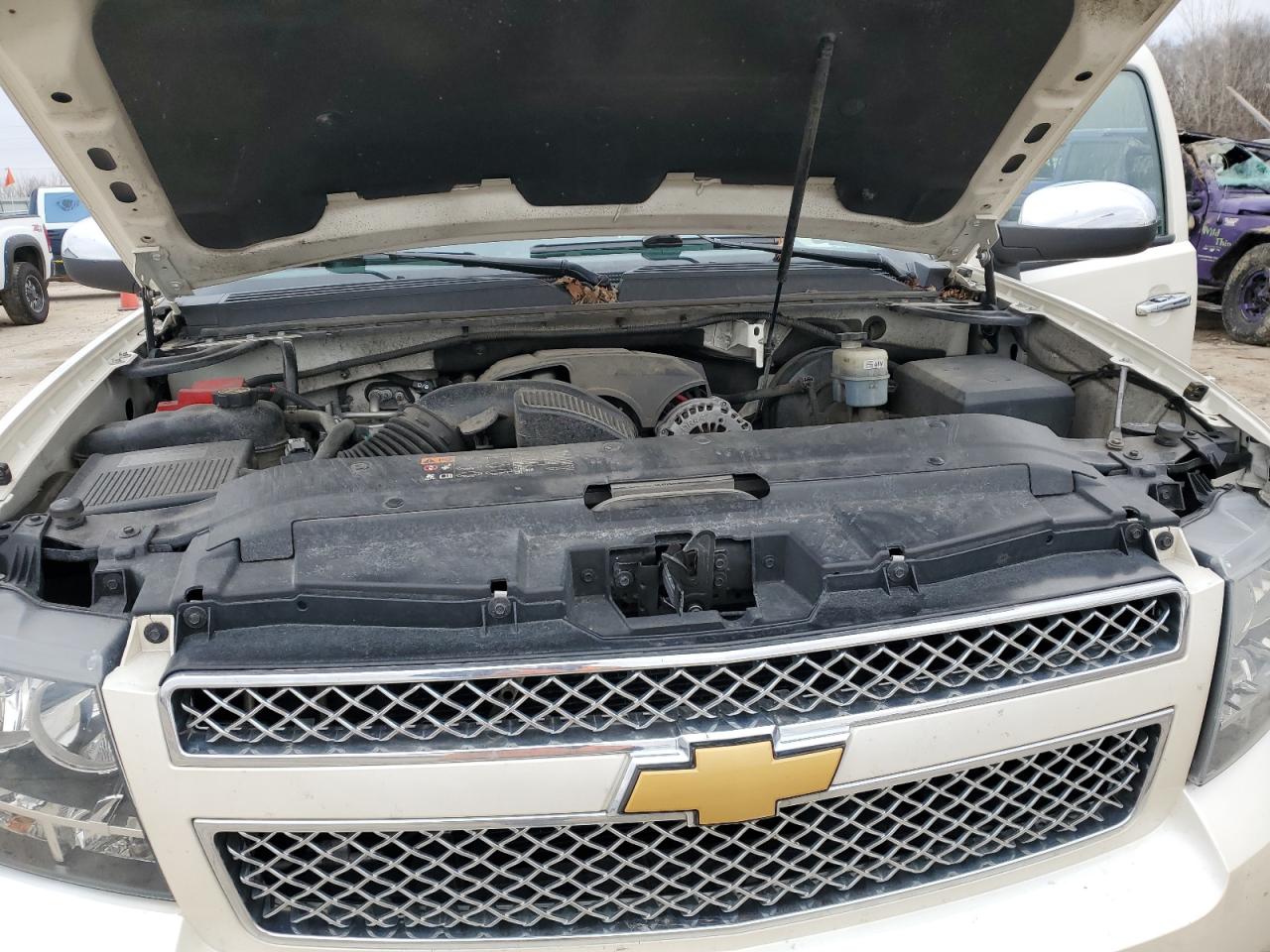 2014 Chevrolet Tahoe - Image 11