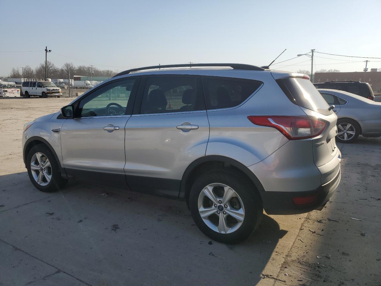 1FMCU9GX2GUB70576 FORD ESCAPE 2016