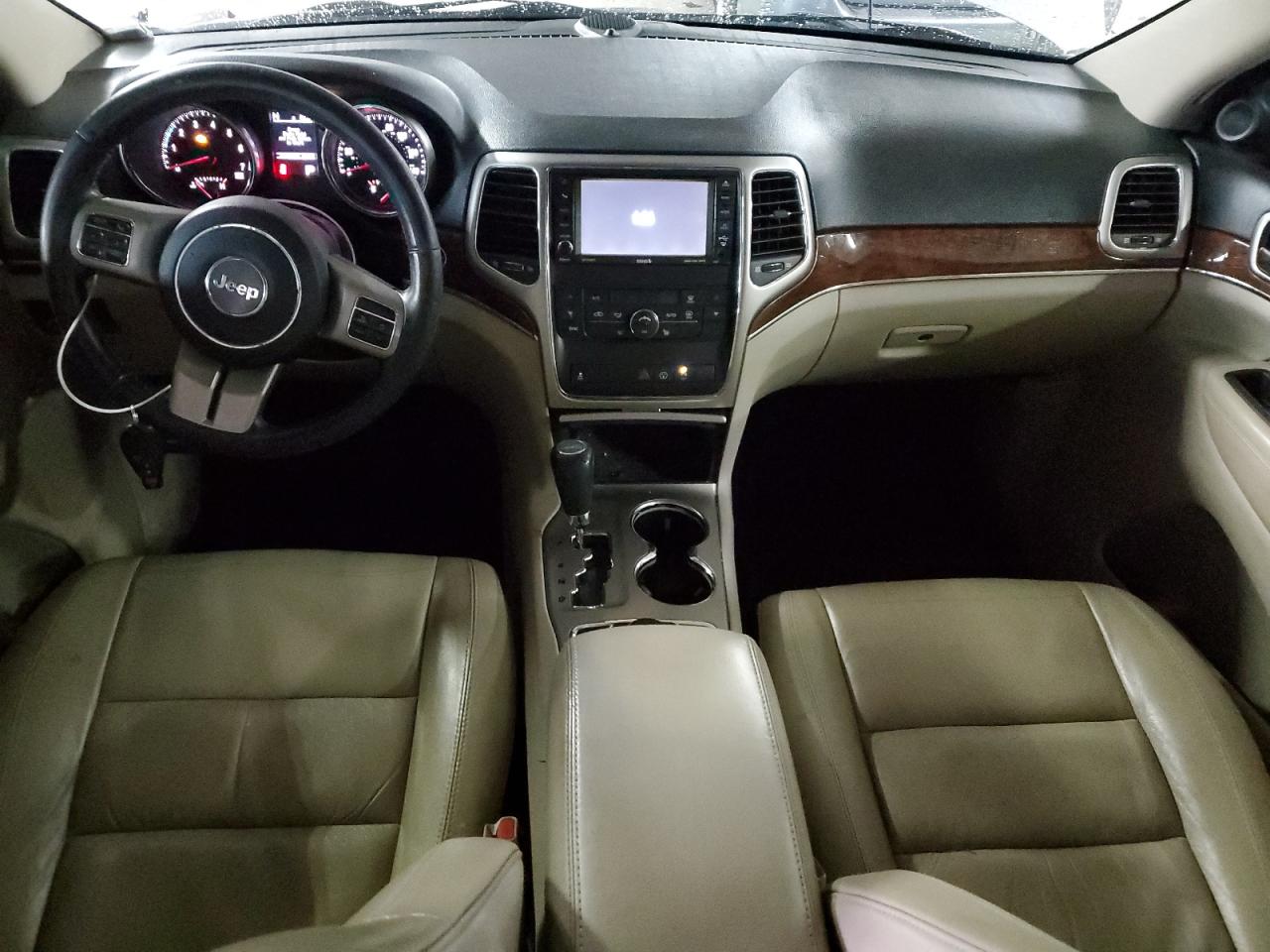 2013 Jeep Grand Cherokee - Image 8