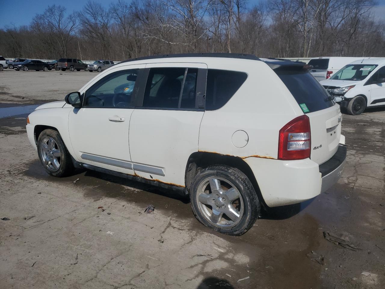 2010 Jeep Compass - Image 2
