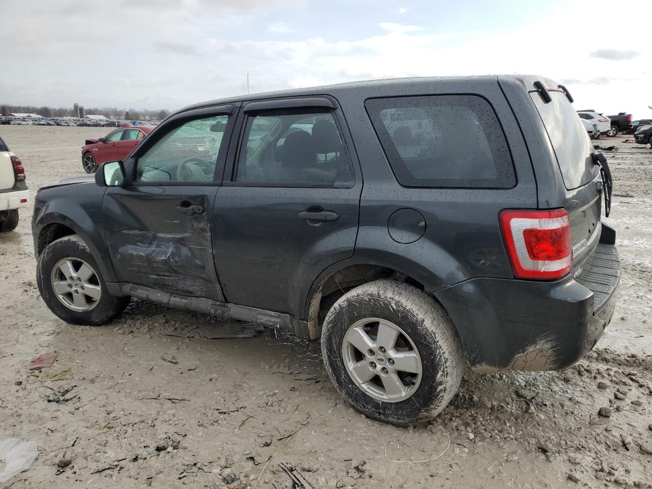 2009 Ford Escape - Image 2