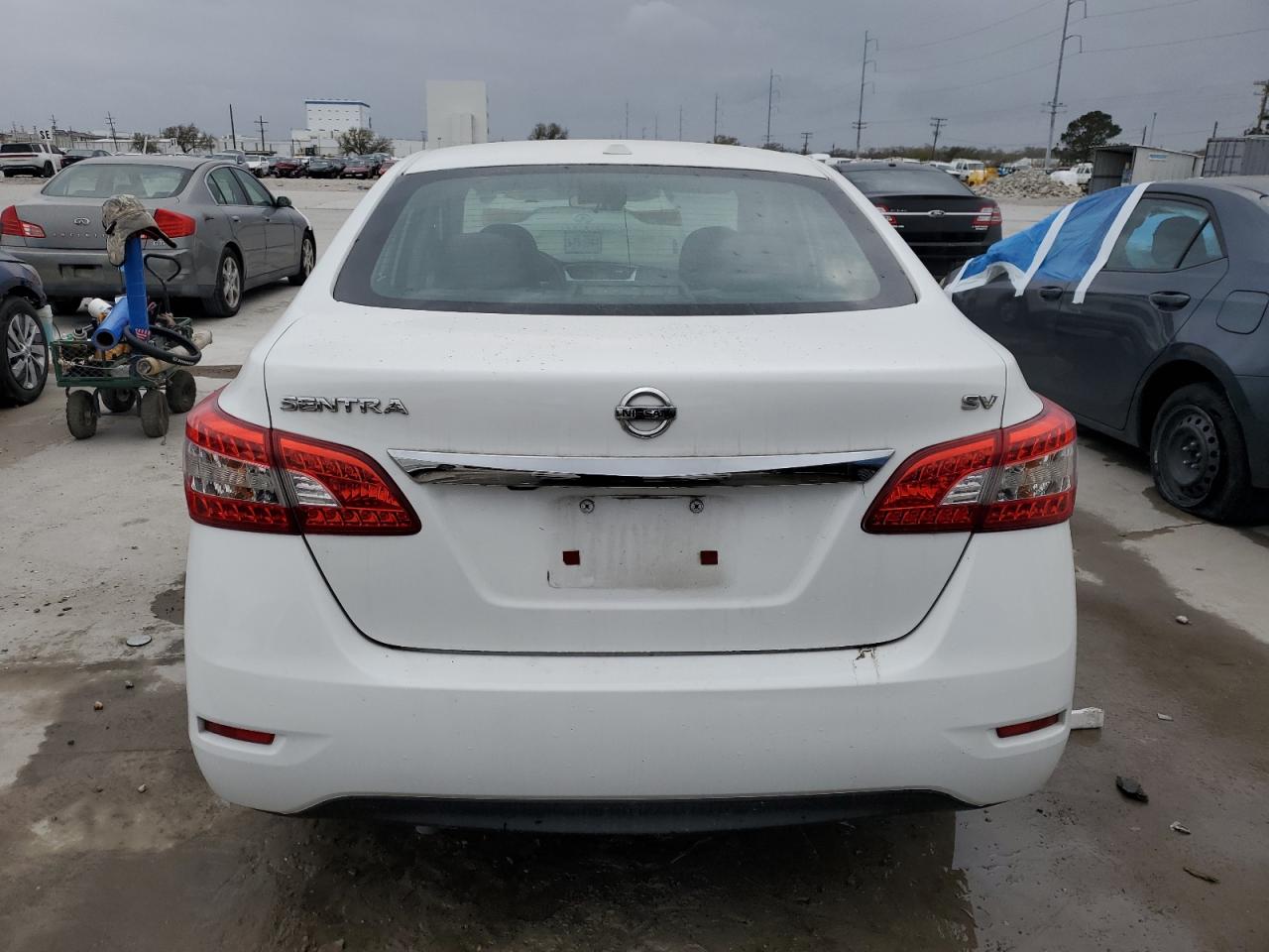 2015 Nissan Sentra - Image 6
