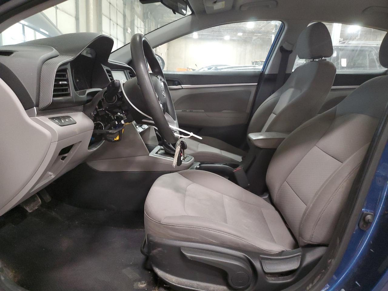 2019 Hyundai Elantra - Image 7