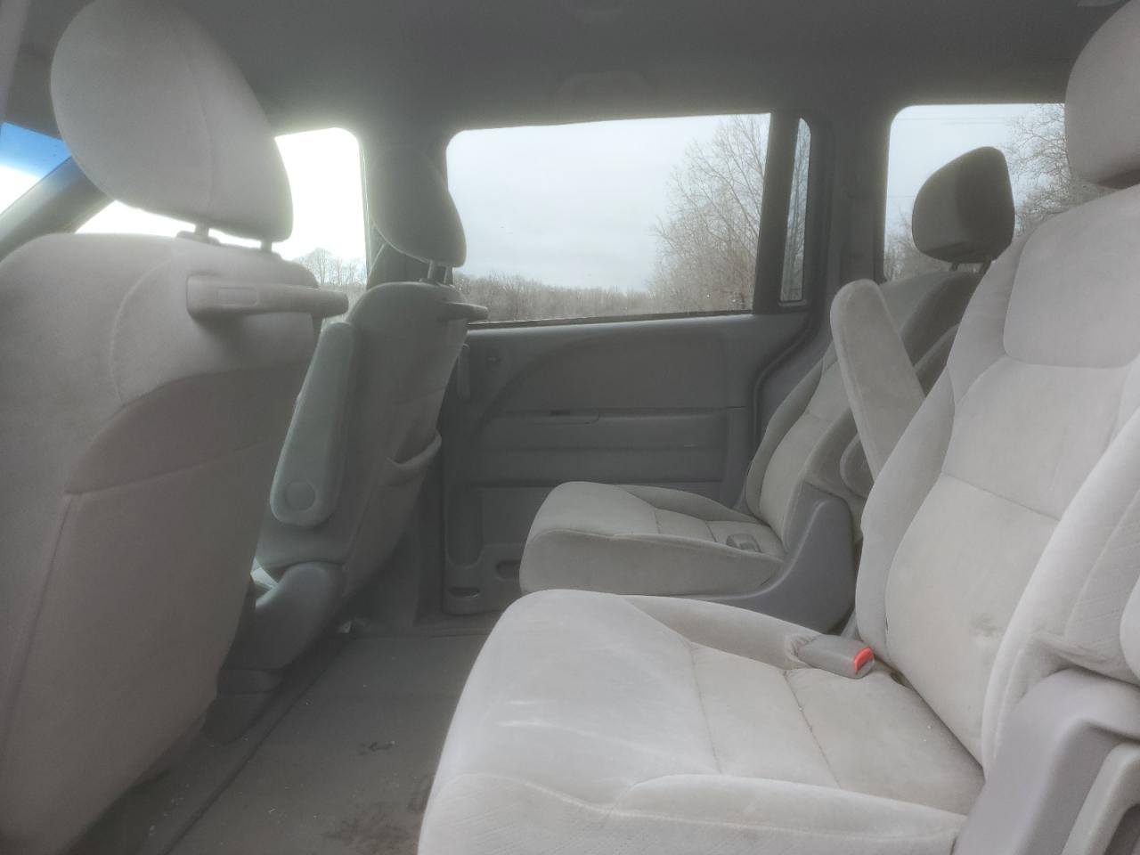 2008 Honda Odyssey - Image 11