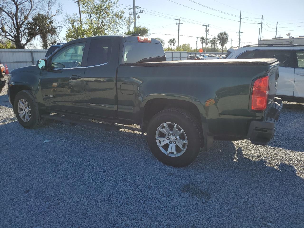 2015 Chevrolet Colorado - Image 2