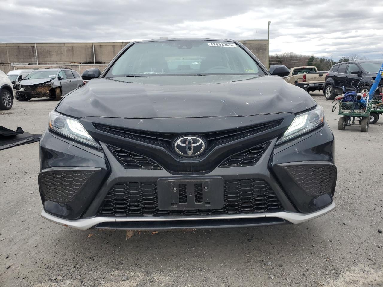 2021 Toyota Camry - Image 5