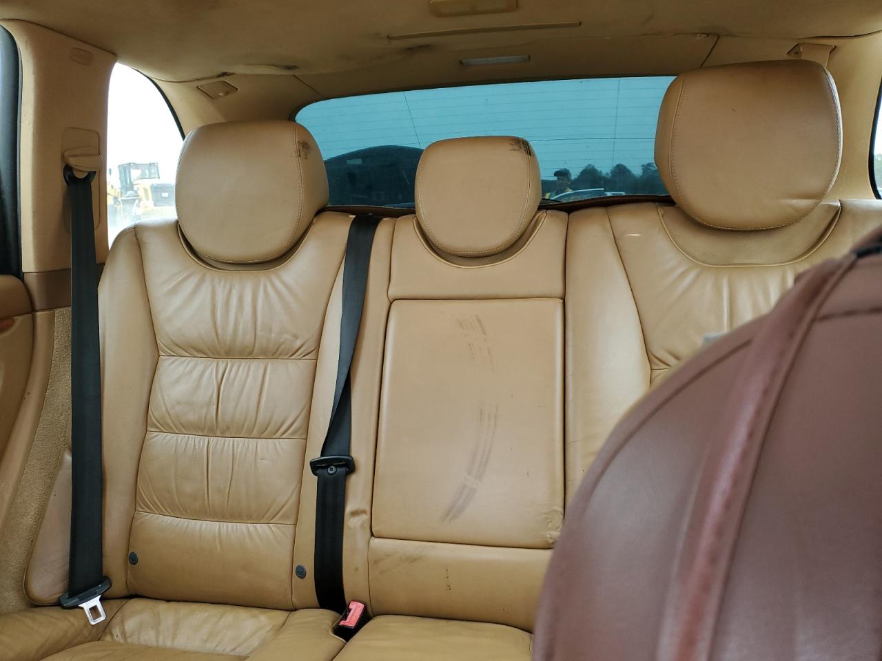 2005 Porsche Cayenne - Image 10