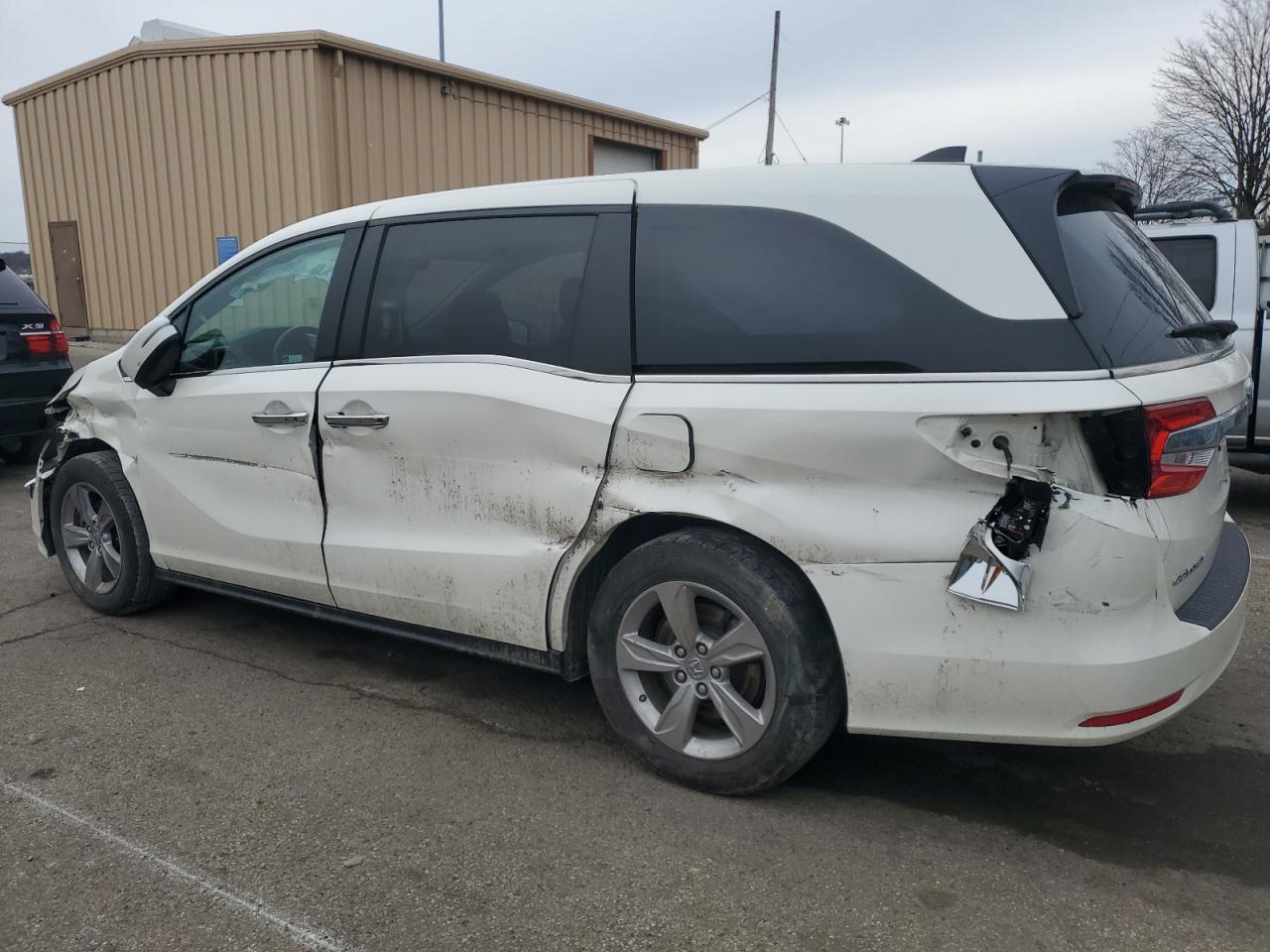 2019 Honda Odyssey - Image 2