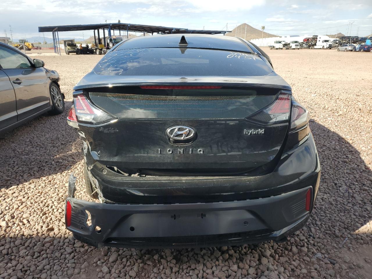 2020 Hyundai Ioniq Limited VIN: KMHC05LC2LU240451 Lot: 47824335