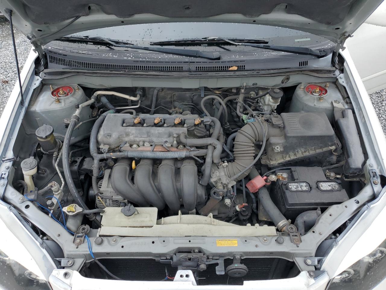 2004 Toyota Corolla - Image 13