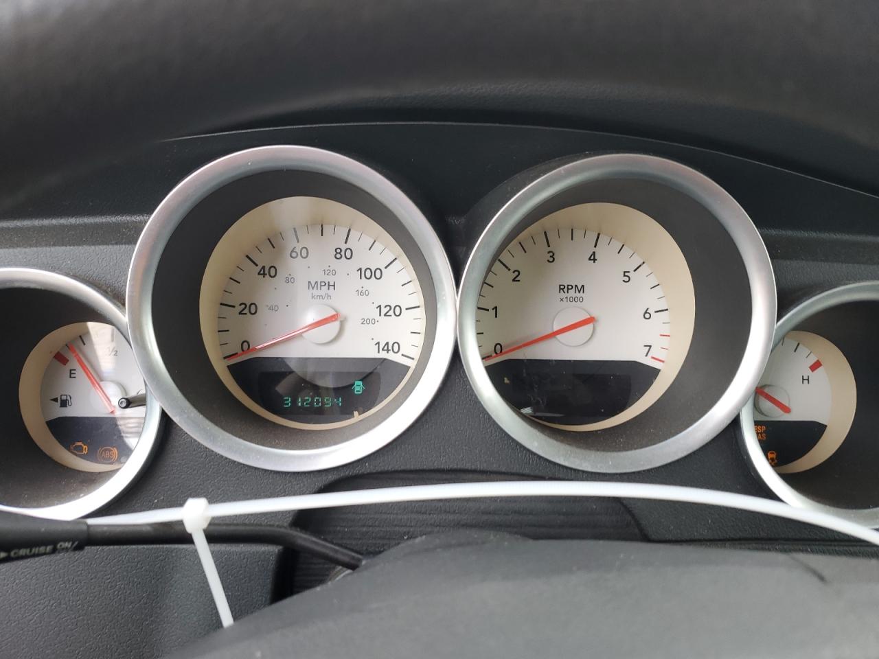 2007 Dodge Charger - Image 9