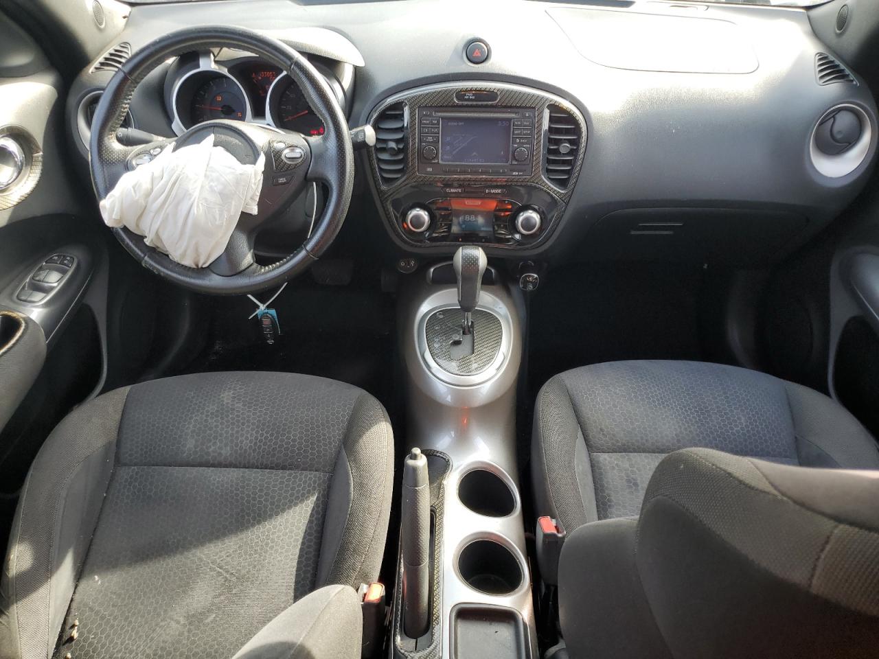 2011 Nissan Juke S VIN: JN8AF5MR1BT008929 Lot: 49882805