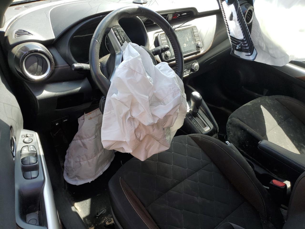 3N1CP5DV0LL558484 NISSAN KICKS 2020
