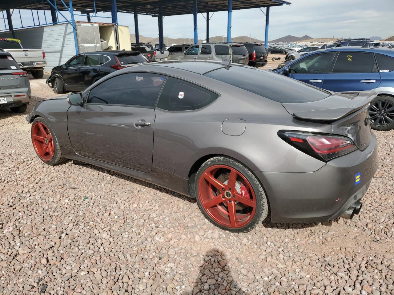 2013 Hyundai Genesis - Image 2