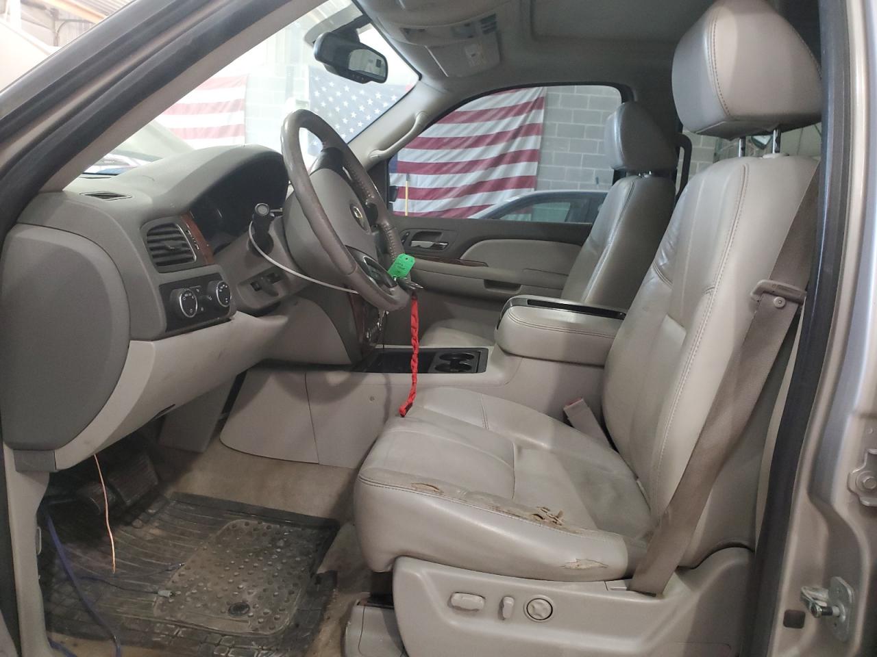 2007 Chevrolet Tahoe - Image 7