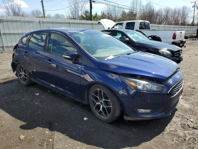  FORD FOCUS 2017 Granatowy
