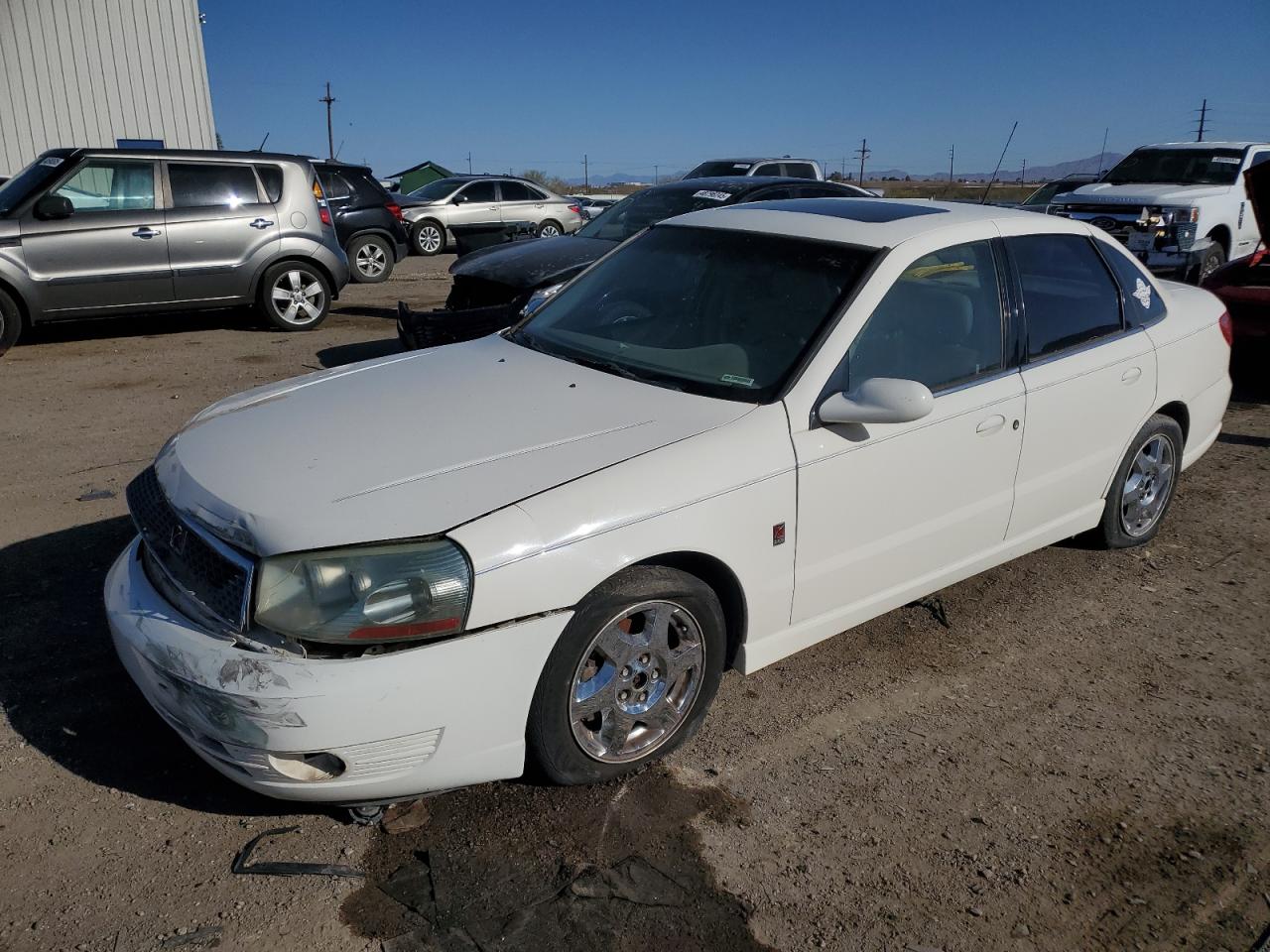 2003 Saturn L300 for Sale in Tucson, AZ - Front End