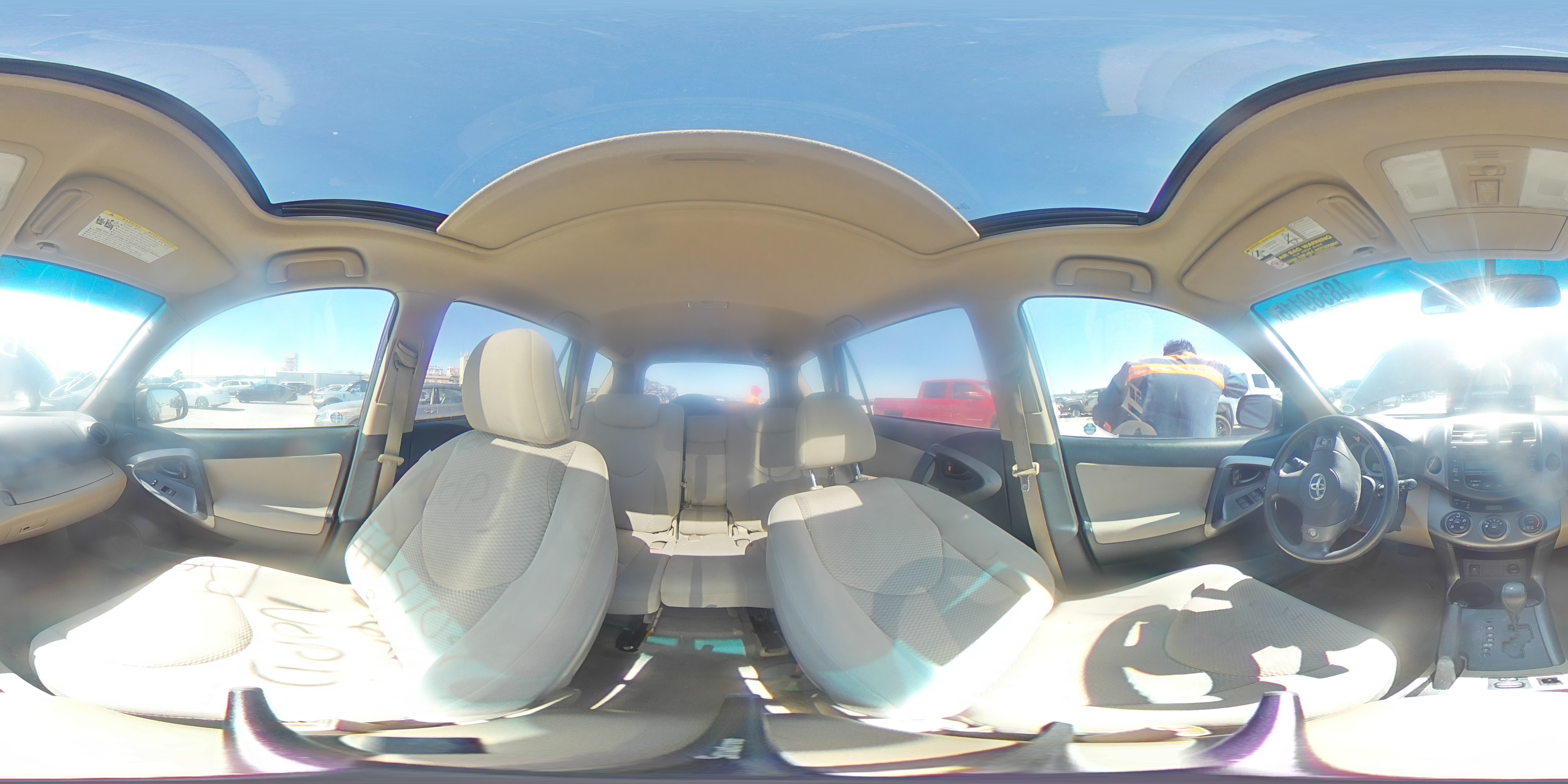 2011 Toyota RAV 4 - Image 13