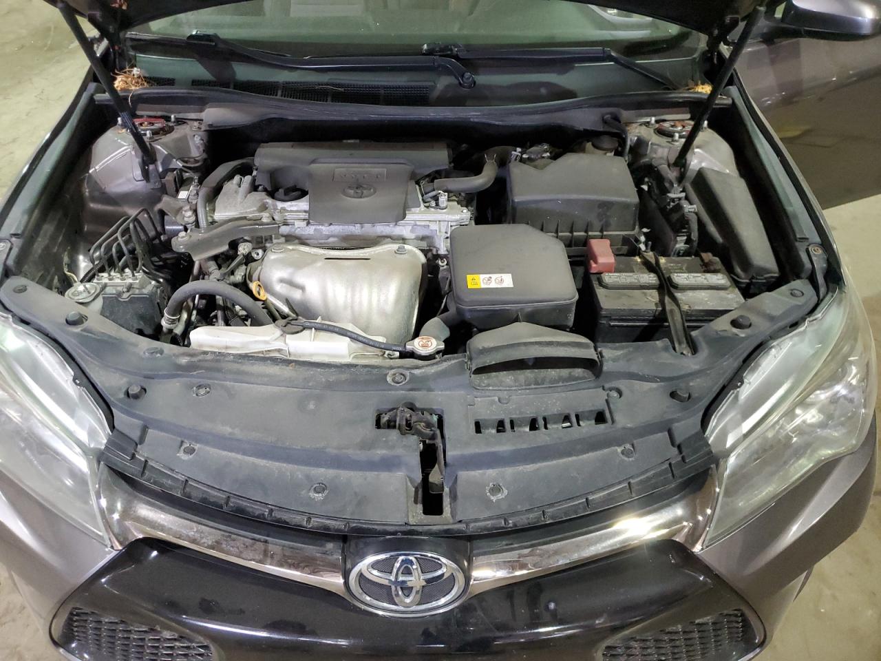2017 Toyota Camry - Image 11