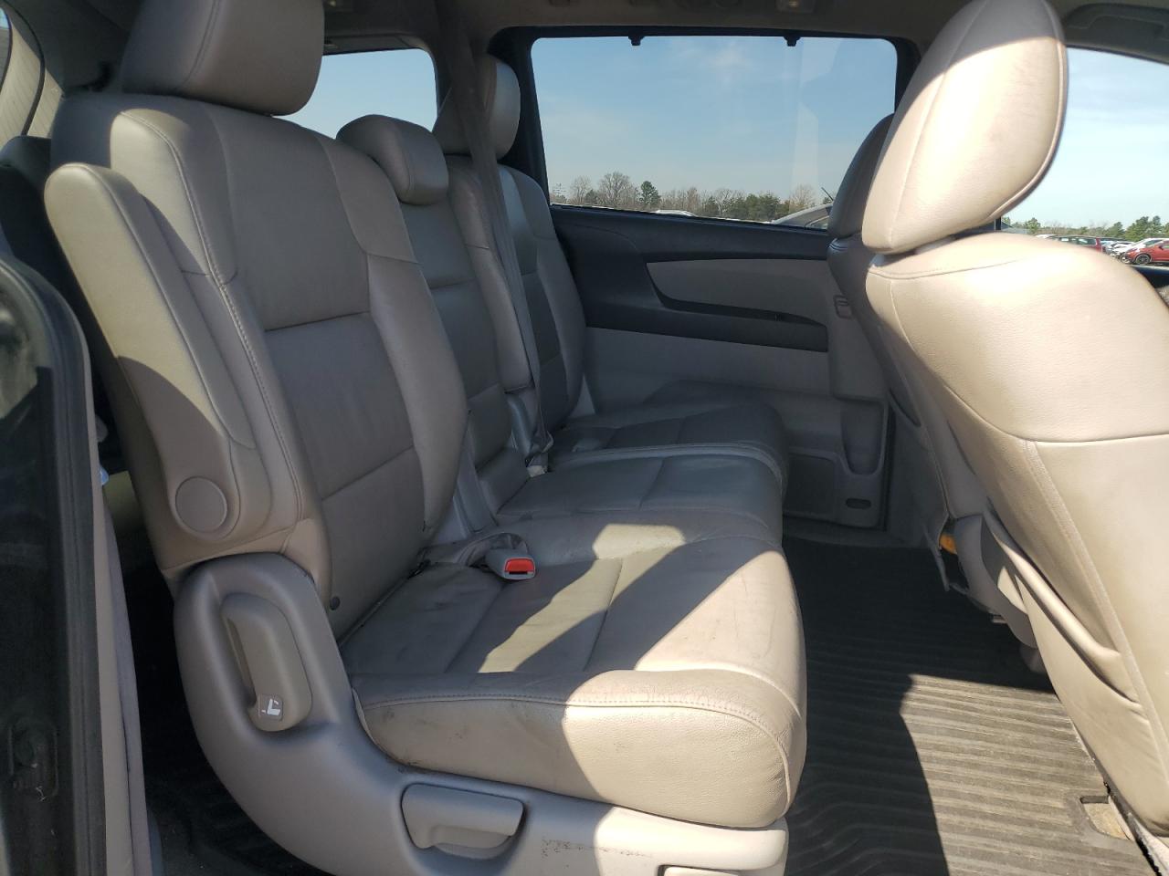 2013 Honda Odyssey - Image 11