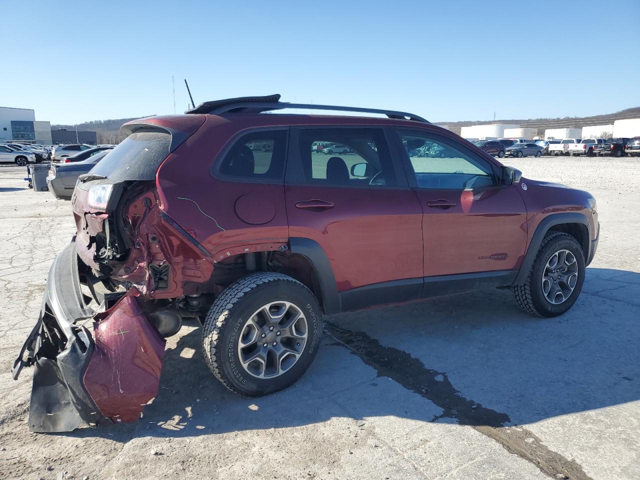 2021 Jeep Cherokee - Image 3