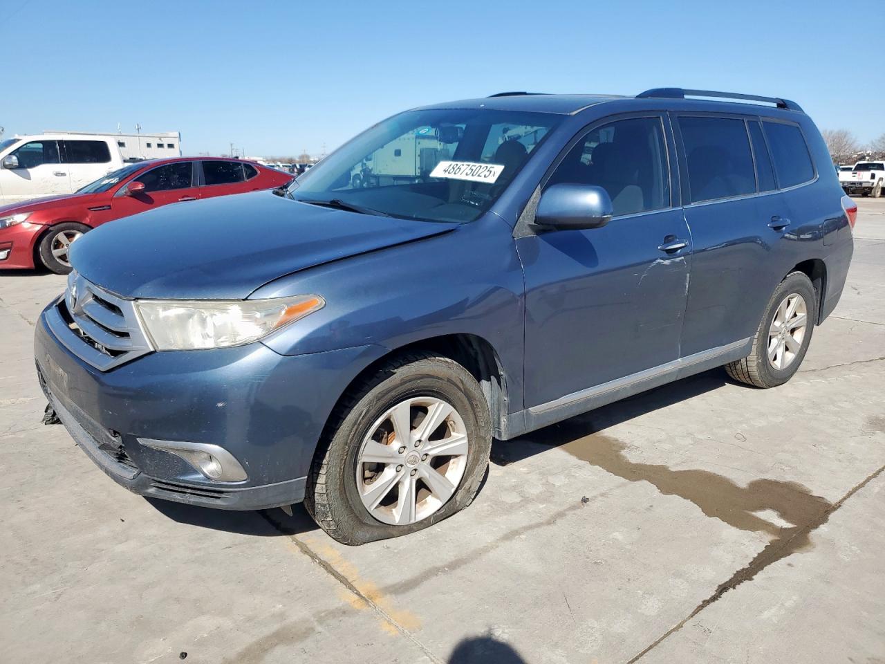 2011 Toyota Highlander - Image 1