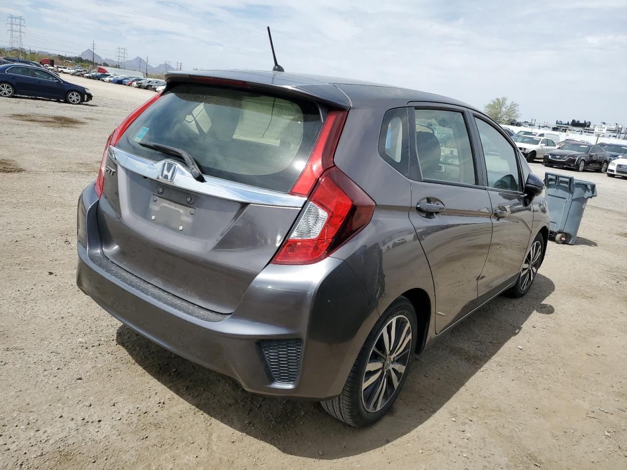 JHMGK5H88HS018776 HONDA FIT 2017