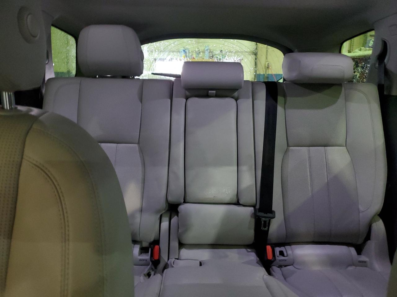 2016 Land Rover Discovery - Image 10