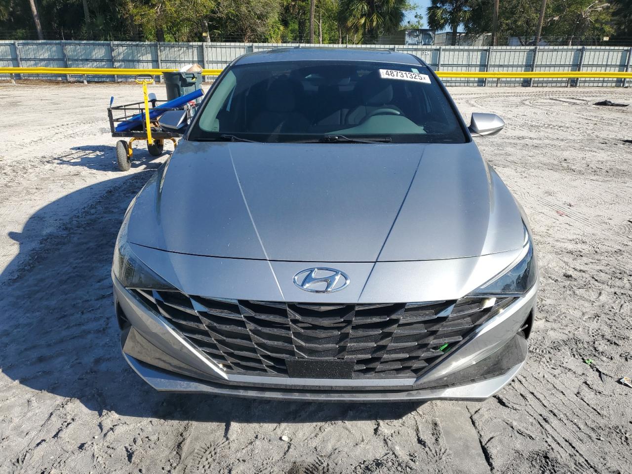 2022 Hyundai Elantra - Image 5